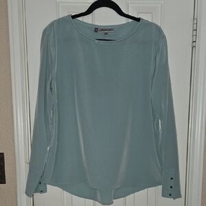 Jennifer Lopez Women's Blouse - Soft Green